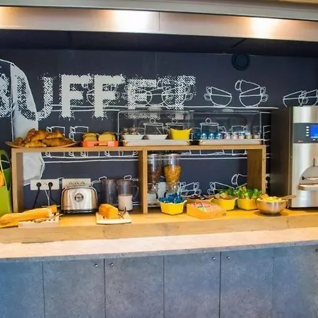 Ibis Budget La Cite 3*